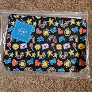 NEW Thirty One Zipper Pouch
